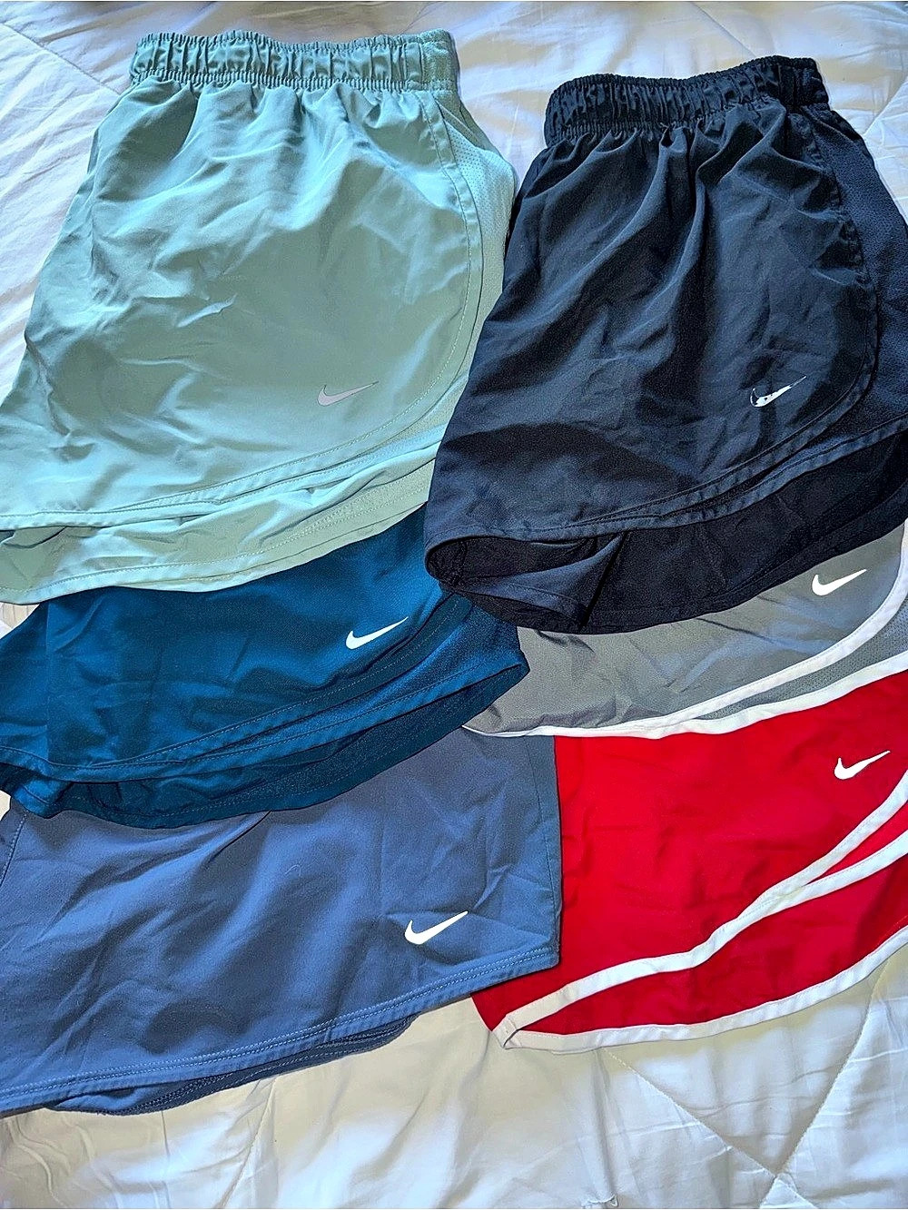 Nike Tempo Running Shorts Lot